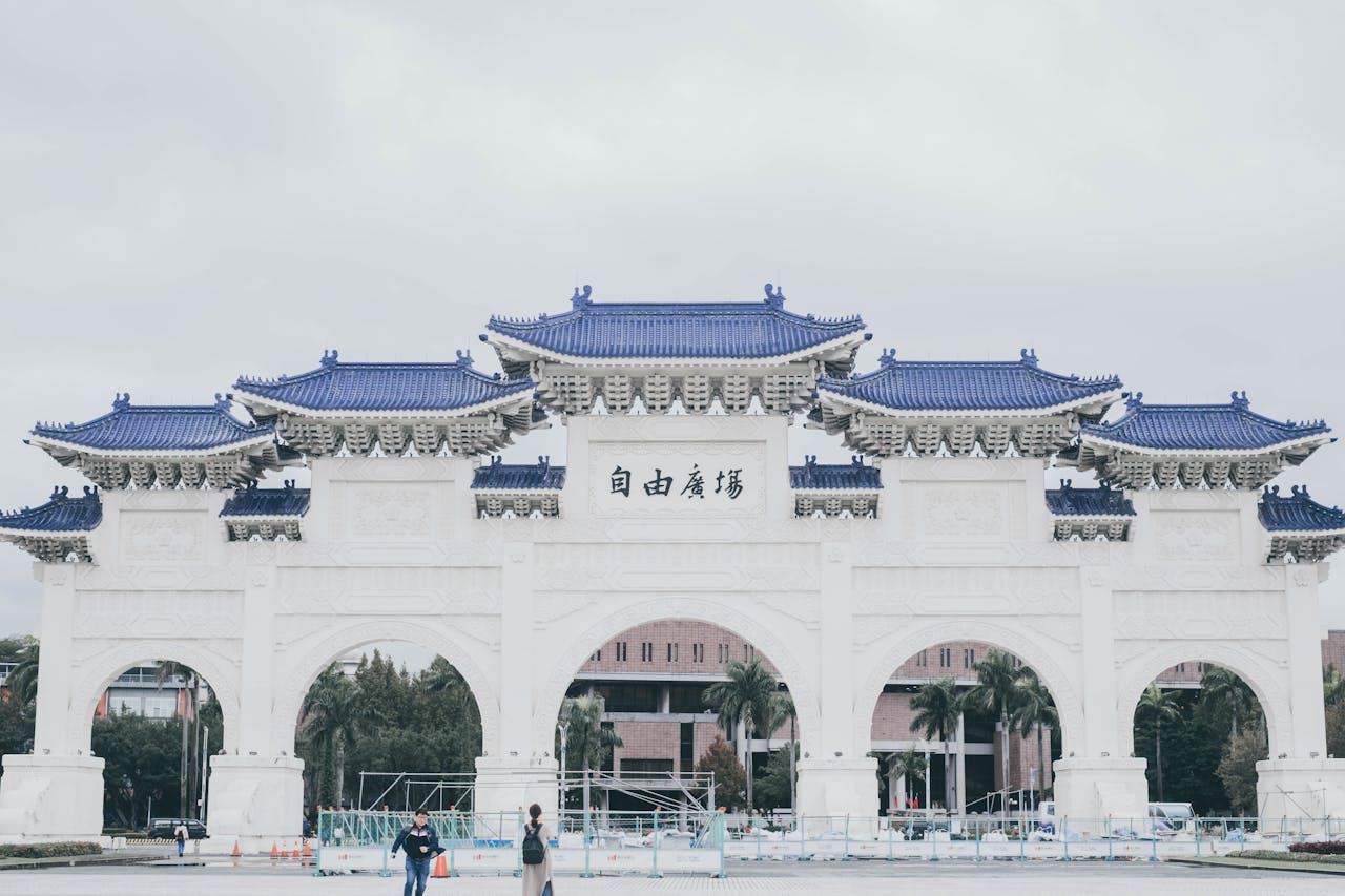 Explore the iconic Chiang Kai-shek Memorial Gate in Taipei, an architectural marvel.